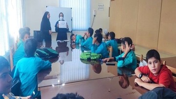 آموزش تاب‌آوری در برابر بحران جنگ برای دانش‌آموزان دودانگه برگزار شد