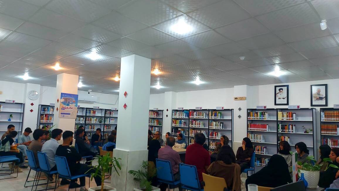جشن غدیر در قفسههای کتاب؛ فعالیتهای فرهنگی کتابخانههای فارس در دهه دوم خردادماه