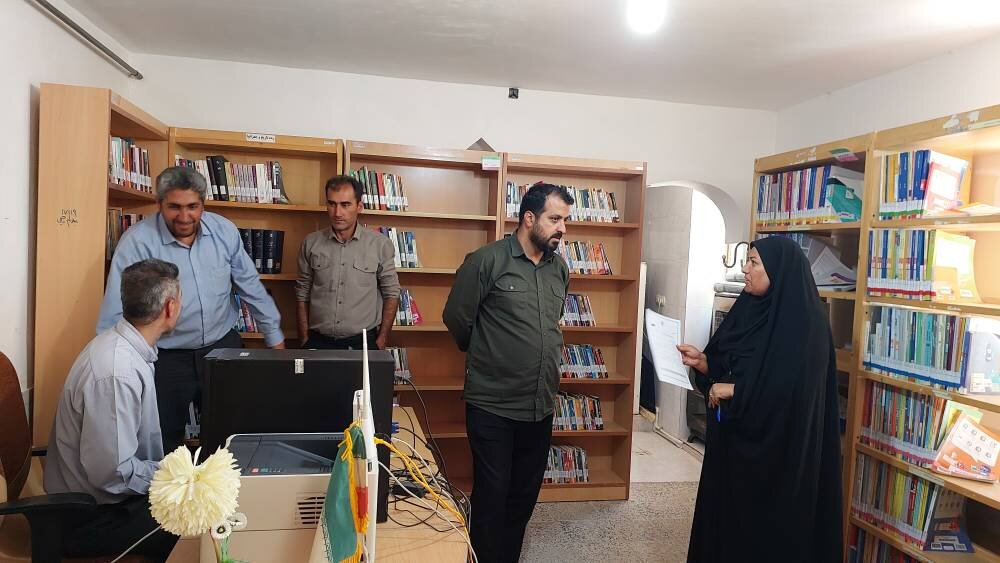 مدیرکل کتابخانه‌های‌ عمومی استان کهگیلویه و بویراحمد از کتابخانه‌های‌عمومی شهرستان دنا بازدید کرد