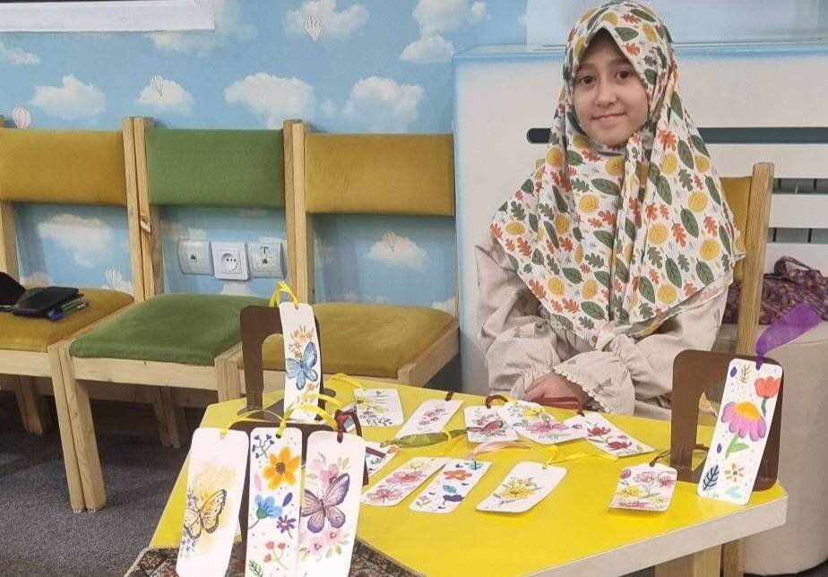 نمایشگاه هنرهای‌دستی «اهالی کتاب» جلوه‌گاه ذوق و هنر کودکانه