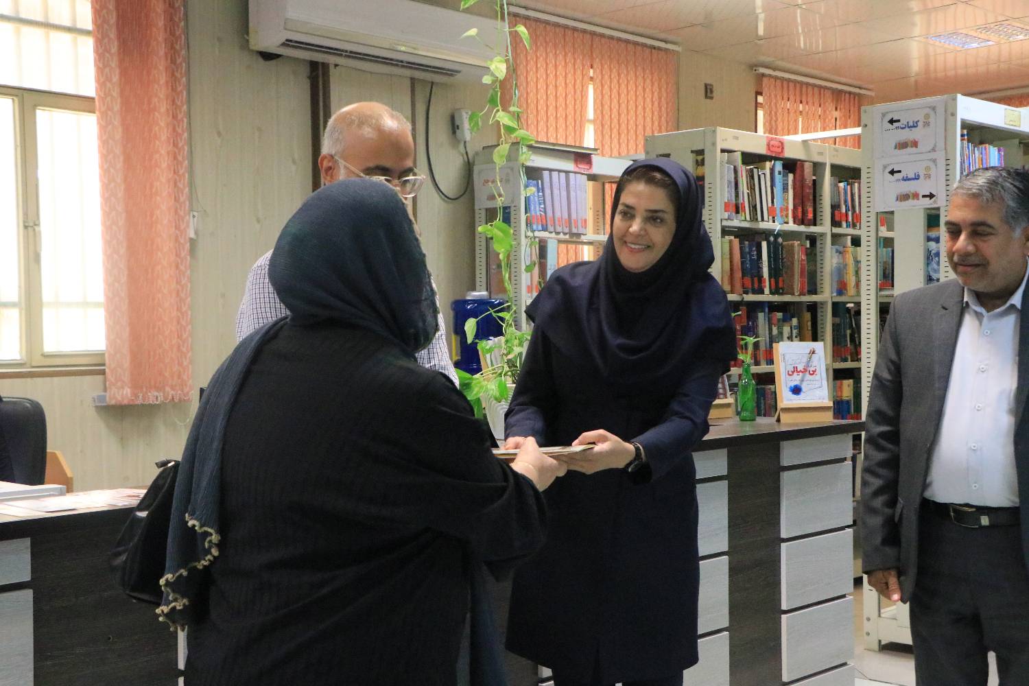 نشست کتابخوان اختصاصی بازنشستگان برگزار شد