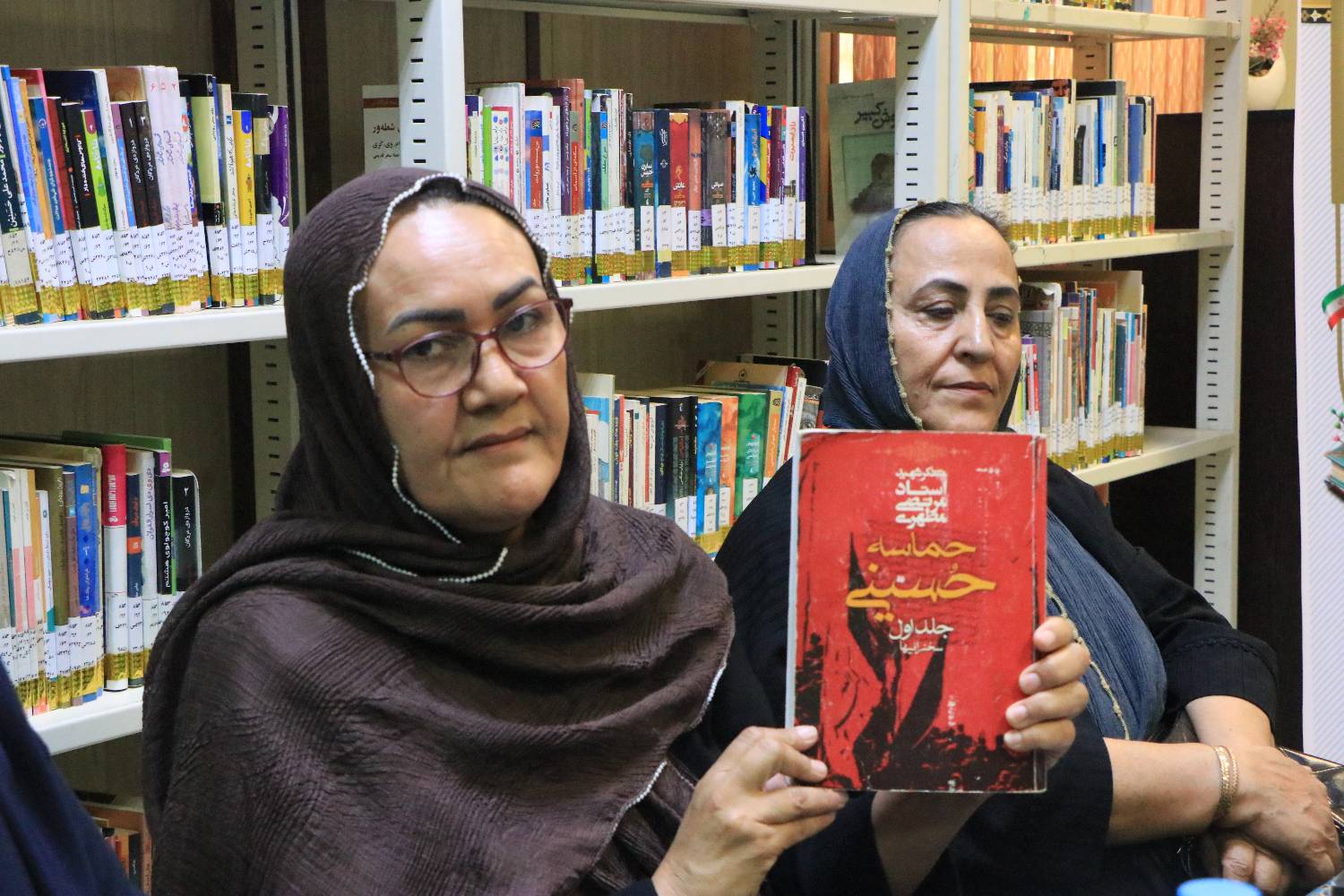 نشست کتاب‌خوان اختصاصی بازنشستگان برگزار شد