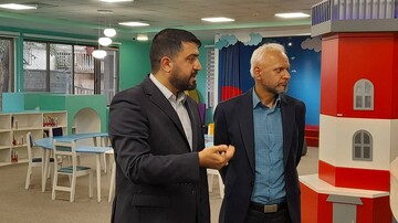 بازدید معاون برنامه‌ریزی و توسعه اقتصادی سازمان مدیریت و برنامه‌ریزی استان گیلان از کتابخانه مرکزی رشت