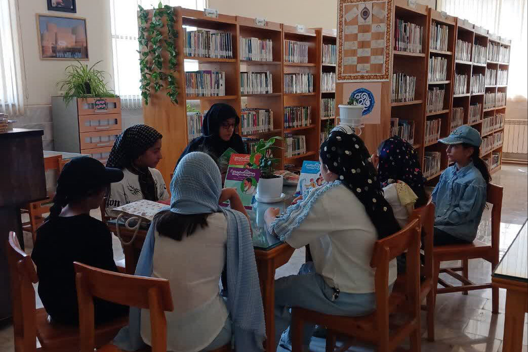 تنوع برنامههای فرهنگی کتابمحور در کتابخانههای استان مرکزی