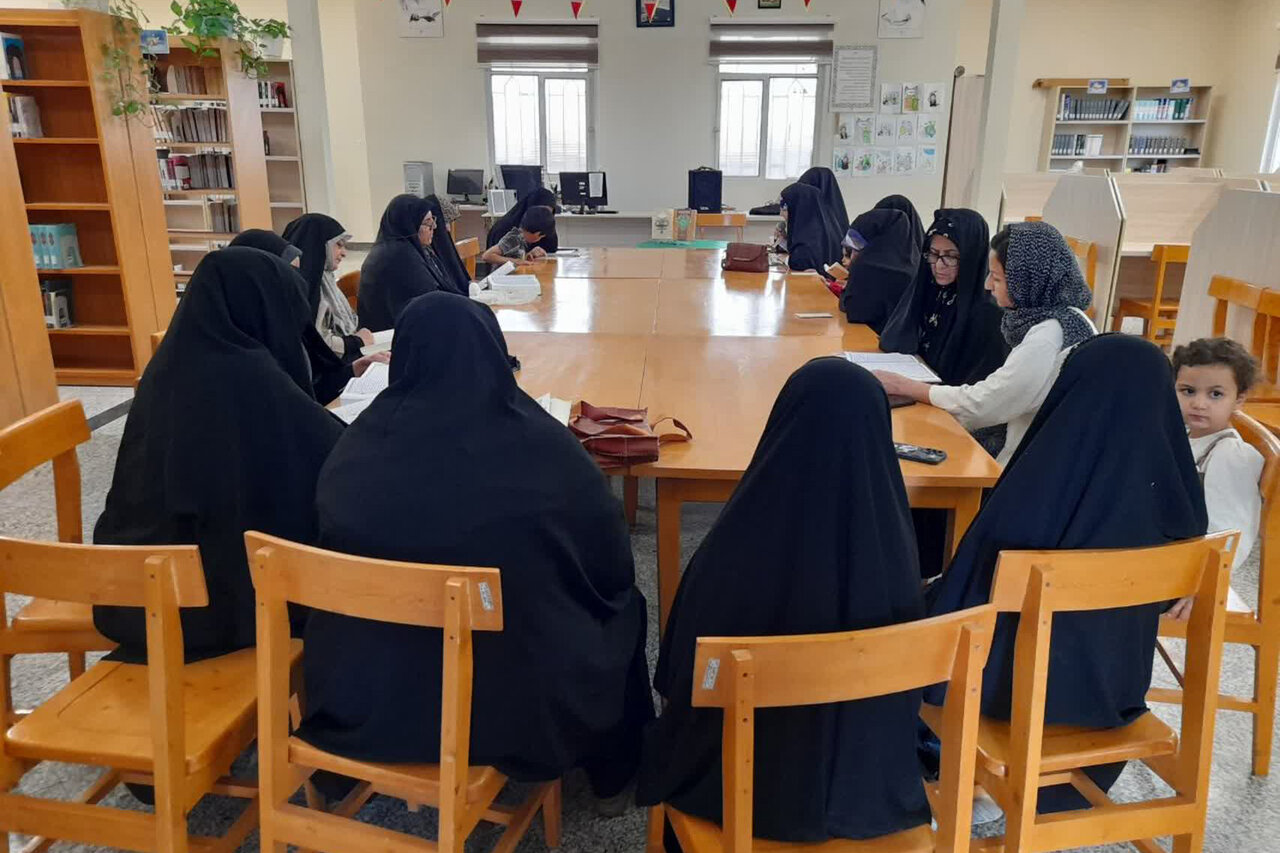 تنوع برنامه‌های فرهنگی کتاب‌محور در کتابخانه‌های استان مرکزی