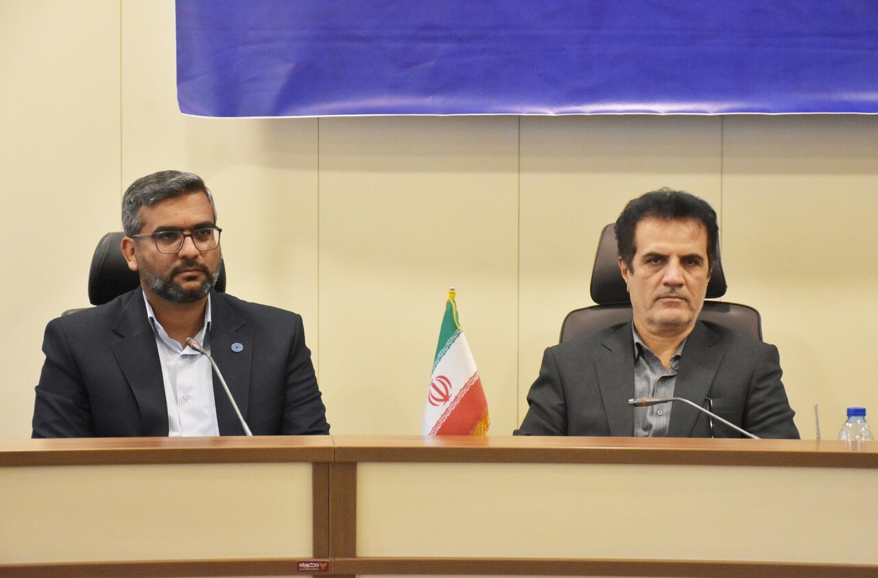 نامگذاری هفتادمین کتابخانه شیراز به نام فرشتگان میناب / گرهگشایی از پروژههای کتابخانهای در روستاهای تفیهان و دارنگون
