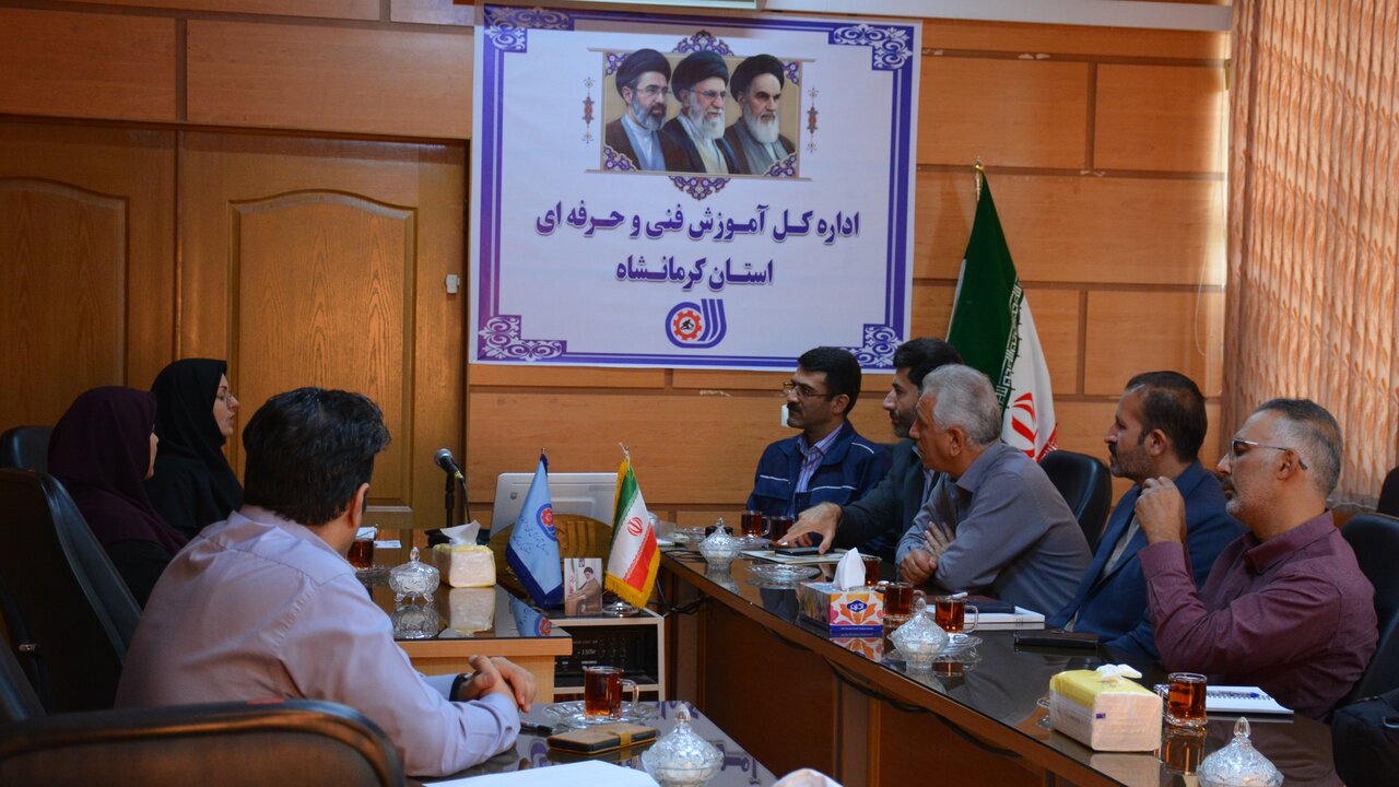 همافزایی کتابخانه و فنیوحرفهای، گامی مؤثر در توسعه فرهنگی و کارآفرینی کرمانشاه