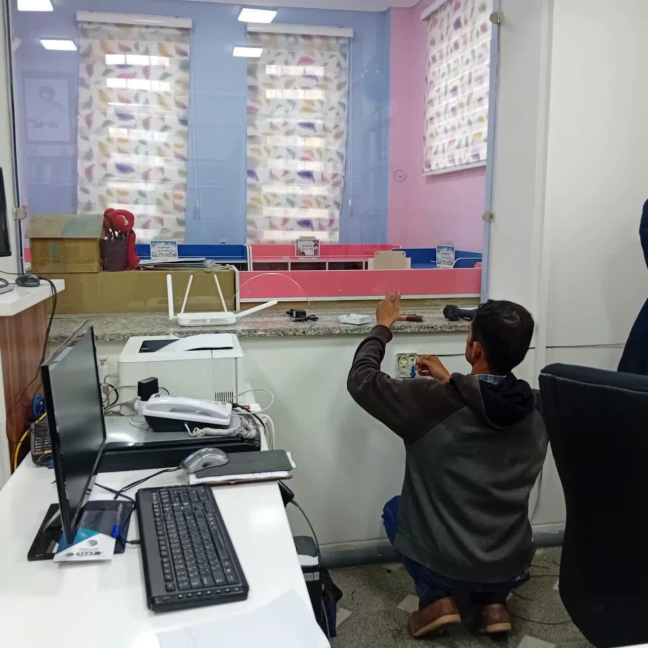 اولین کتابخانه شهرستان همدان به اینترنت فیبر نوری مجهز شد