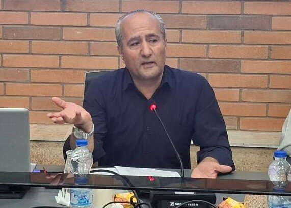 کارگاه آموزشی «از کوچ تا انزوا» در کتابخانه مرکزی رشت برگزار شد