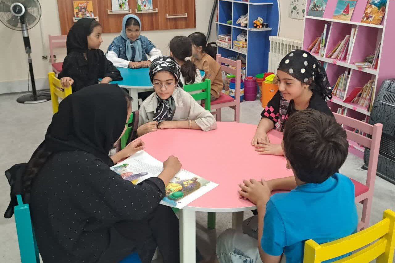 کتابخانه شهدای قورچی‌باشی میزبان برنامه‌های فرهنگی آموزشی شد