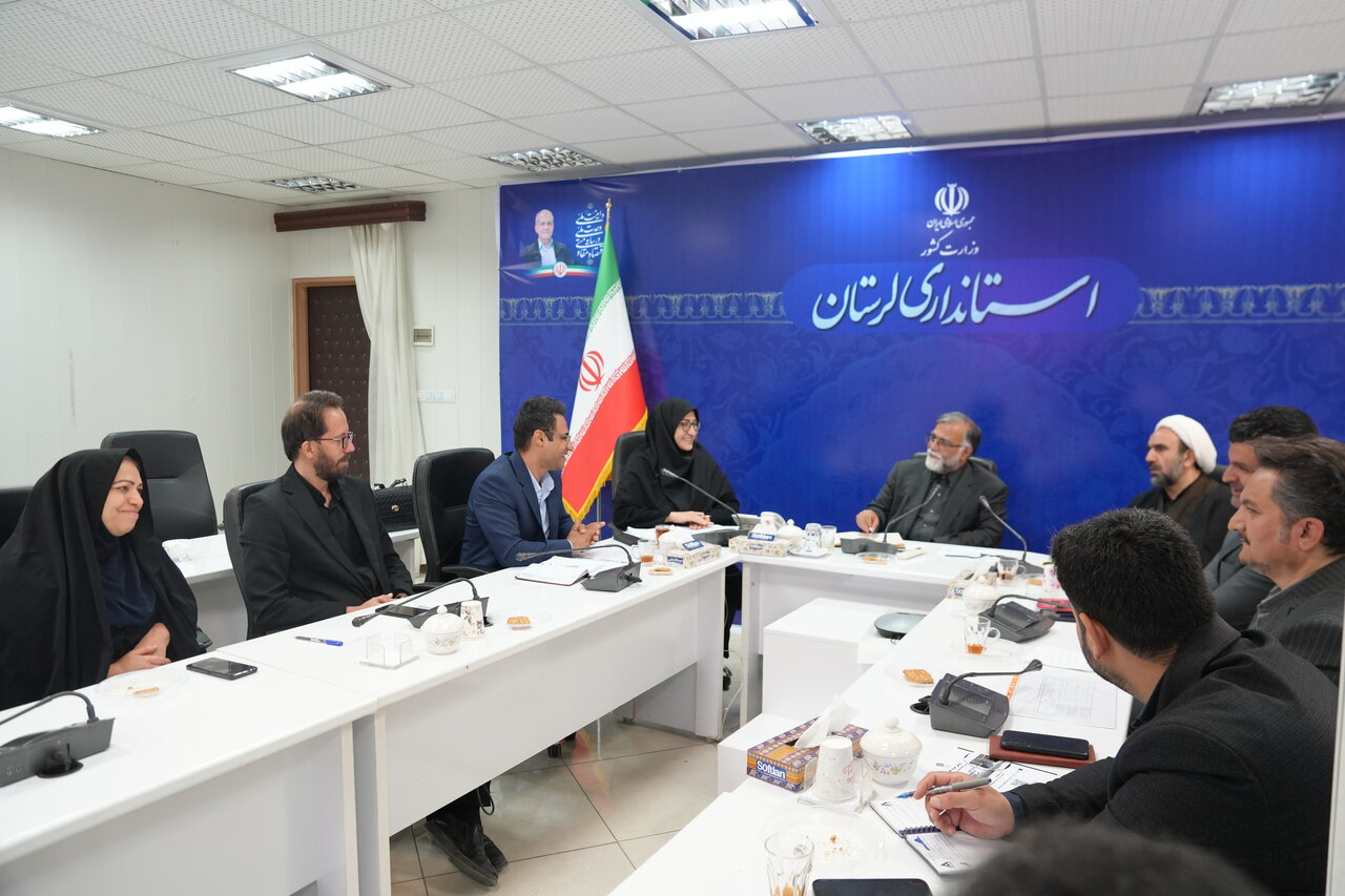 جلسه انجمن کتابخانه های لرستان به ریاست معاون سیاسی امنیتی استاندار برگزار شد