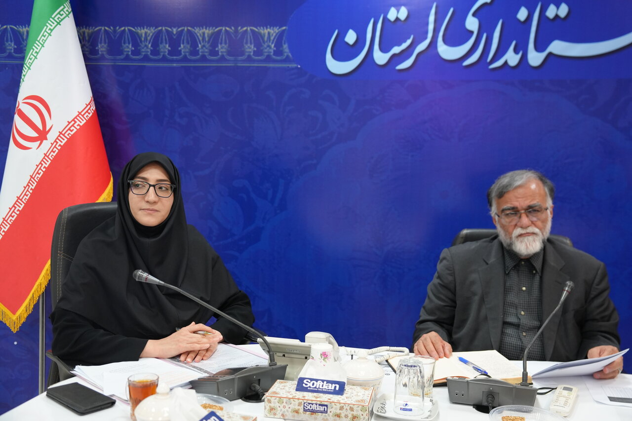 جلسه انجمن کتابخانه های لرستان به ریاست معاون سیاسی امنیتی استاندار برگزار شد