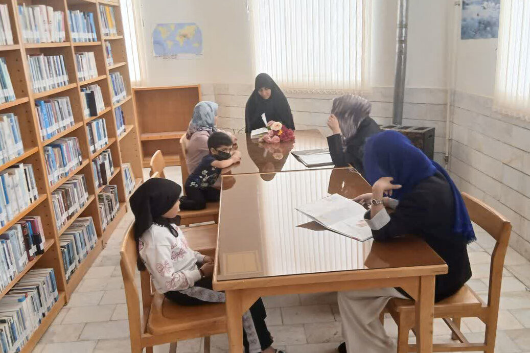 پاسخ کتابخانه‌های استان مرکزی به نیازهای جامعه؛ از سواد علمی تا تربیت عاشورایی