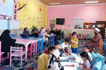 کتابخانه عمومی نوکنده بندرگز میزبان نشست «خانواده کتابخوان» شد