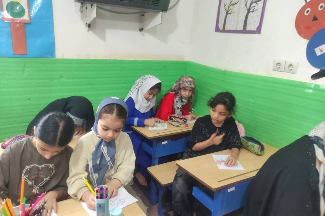 ویژه‌برنامه نقاشی و رنگ‌آمیزی با موضوع محرم در کتابخانه سرای اندیشه جلین گرگان برگزار شد