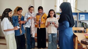 همیار کتابدار
