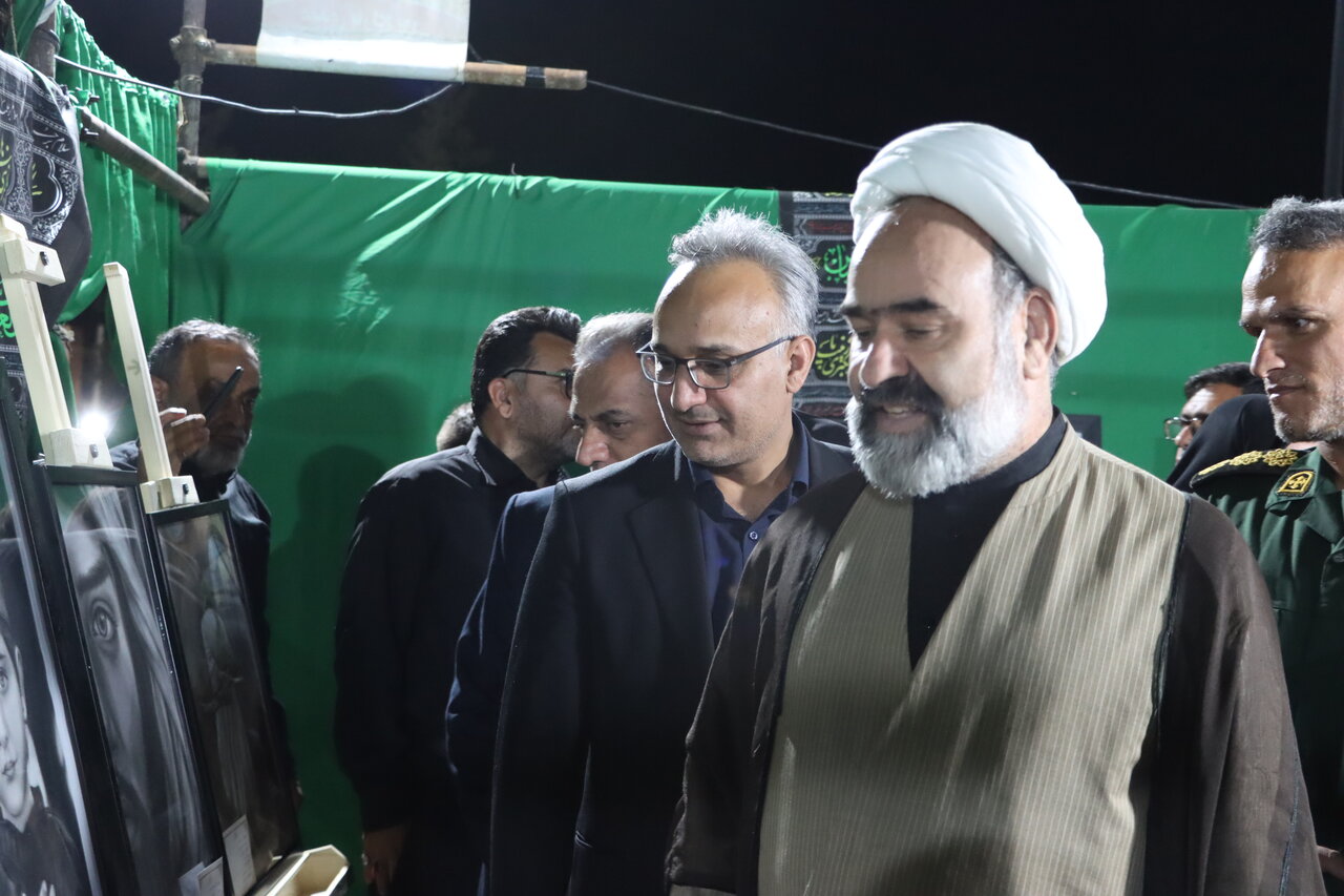 «روایت عشق»؛ جلوه هنر عاشورایی هنرجویان کتابخانه جامع وکیلی شهرستان زارچ