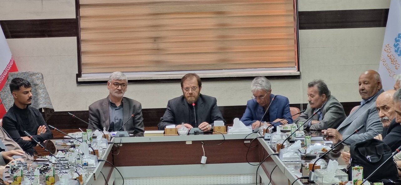 «عصر شعر قانلی شفق» در اردبیل / مراسم رونمایی از کتاب «قافیه در اشعار ترکی»