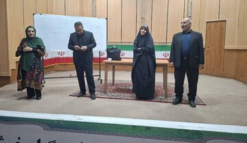 چهارمین نشست محفل ادبی شاهنامه خوانی در کتابخانه امام جعفر صادق علیه‌السلام پاکدشت