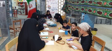 فضاسازی، نقاشی و نشست کتابخوانی عاشورایی در کتابخانه علامه بحرالعلوم بروجرد