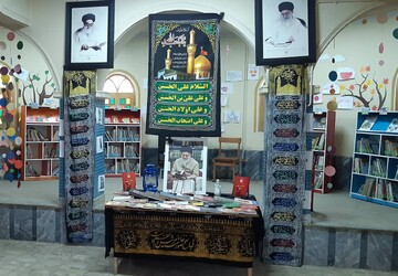 فضاسازی، نقاشی و نشست کتابخوانی عاشورایی در کتابخانه علامه بحرالعلوم بروجرد