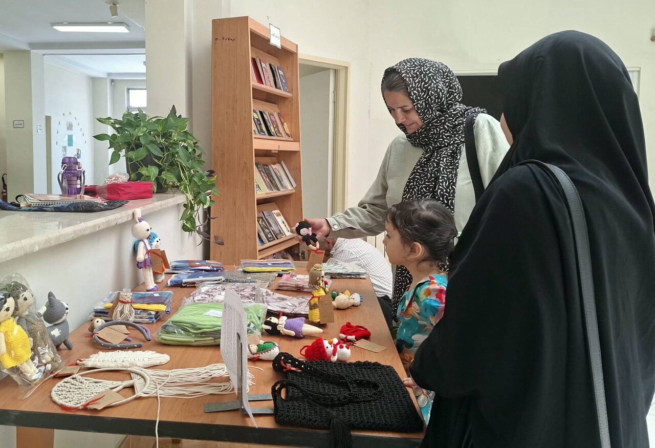 کتابخانه‌های استان تهران با هدف ترویج کتابخوانی میزبان دوستداران کتاب شدند