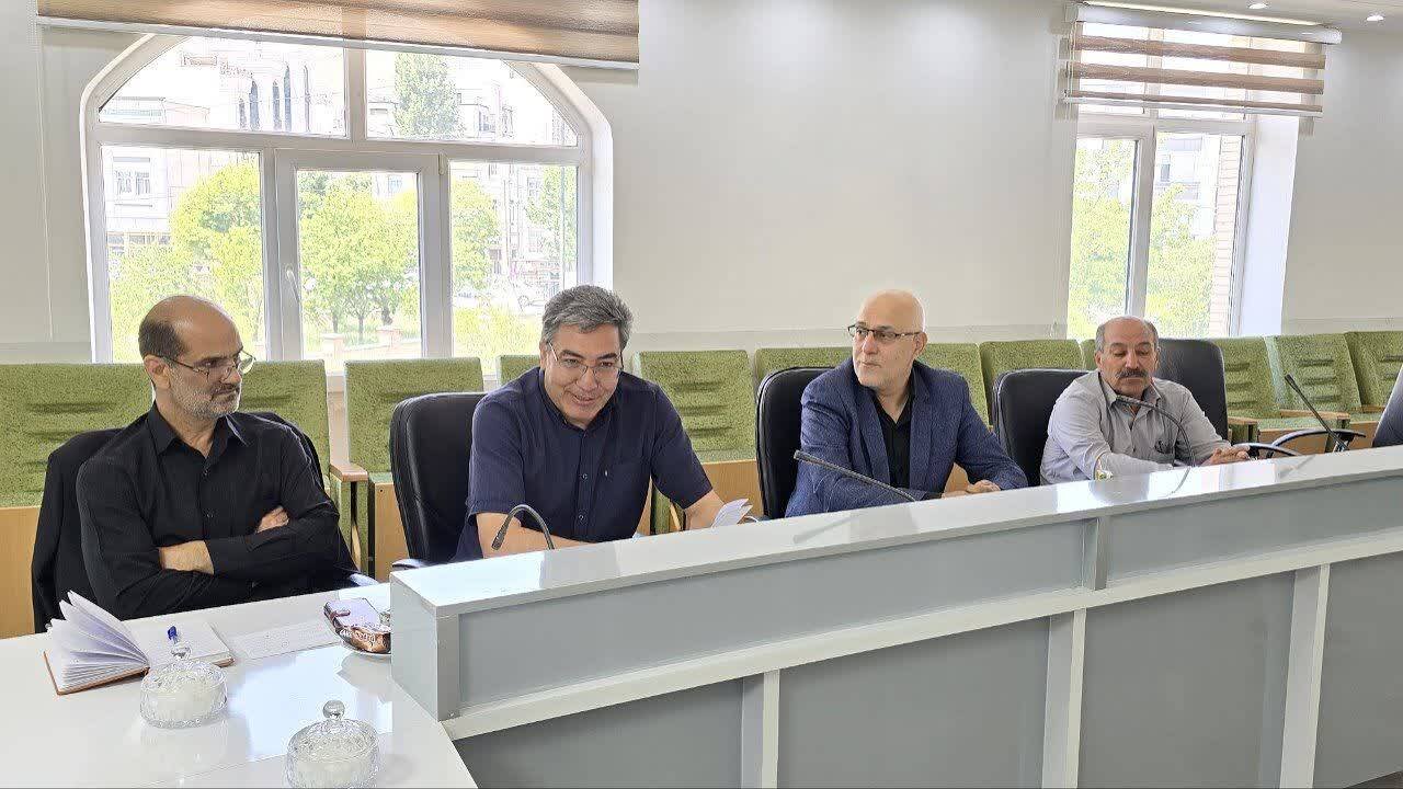 فرماندار ماکو: کتابخانهها از مهمترین مراکز فرهنگی و مرجع آگاهیبخشی در جامعه است