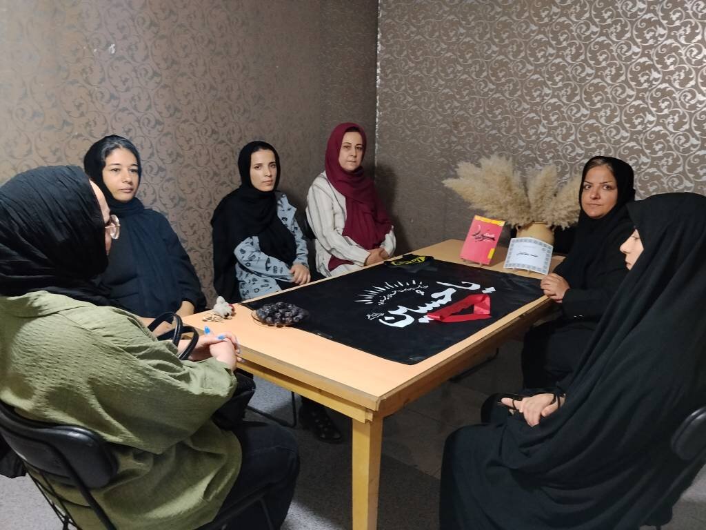 برنامه‌های مناسبتی ماه محرم در کتابخانه‌های استان تهران برگزار شد