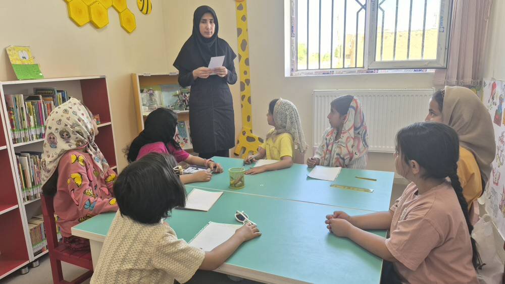 پویش «ساکنان هوشمند زمین» در کتابخانه عمومی «قلمچی» روستای عبدالرحیم