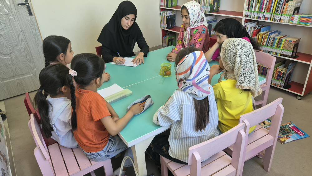 پویش «ساکنان هوشمند زمین» در کتابخانه عمومی «قلمچی» روستای عبدالرحیم