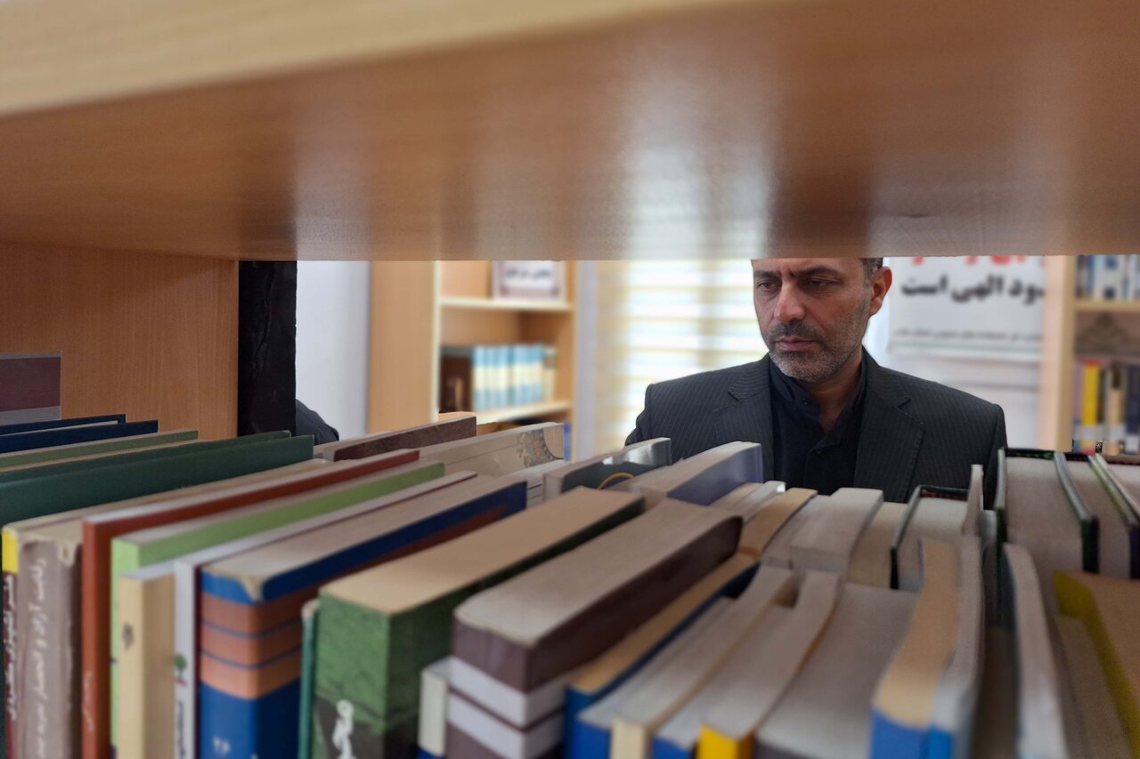 بازدید میدانی از کتابخانههای هلیلان با محور بررسی نیازها و مسائل