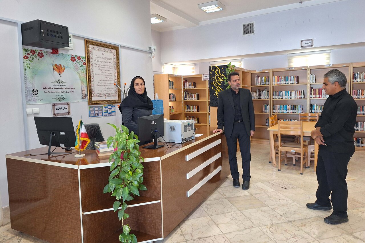 بازدید میدانی از کتابخانههای هلیلان با محور بررسی نیازها و مسائل