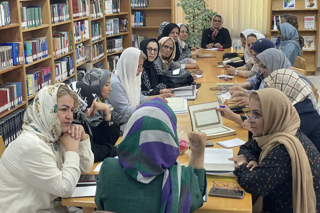 کتابخانه حجتالاسلام میرجعفری اراک؛ کانونی پویا برای پیوند سنت و اندیشه