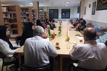 سه‌گانه فرهنگ و عاشورا در کتابخانه‌های عمومی شهرستان گلبهار؛ از قرآن و حماسه تا شعر آیینی