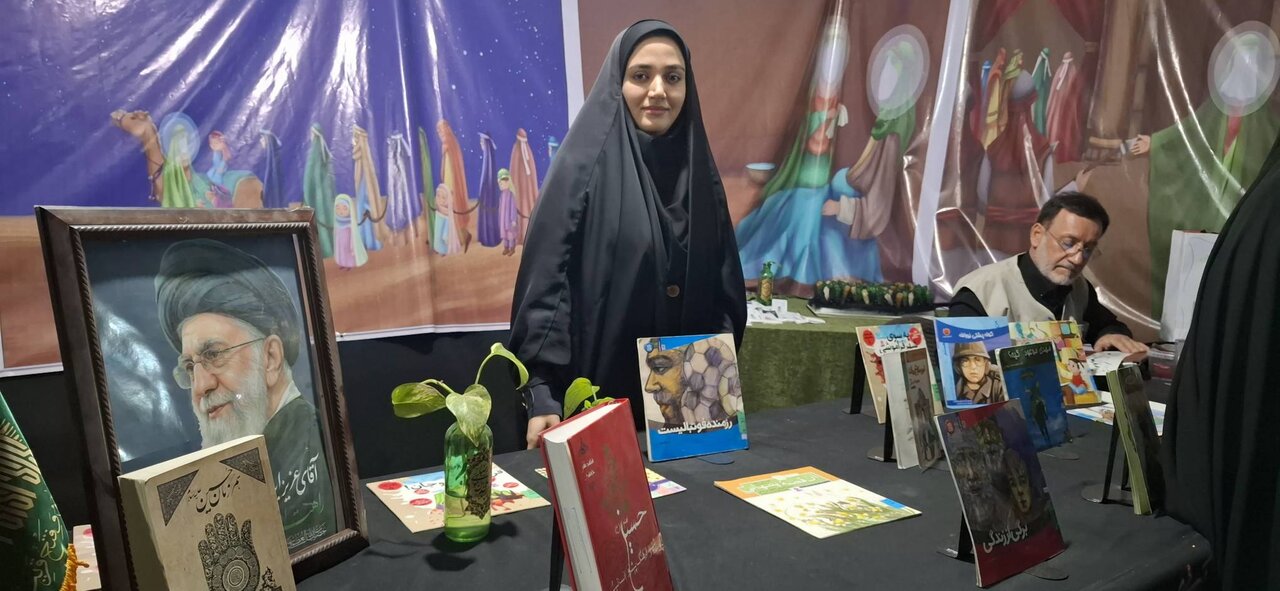 برپایی غرفه فرهنگی در مراسم عزاداری ایام محرم در تجمعات شبانه ملارد
