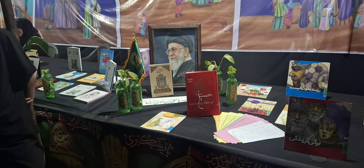 برپایی غرفه فرهنگی در مراسم عزاداری ایام محرم در تجمعات شبانه ملارد