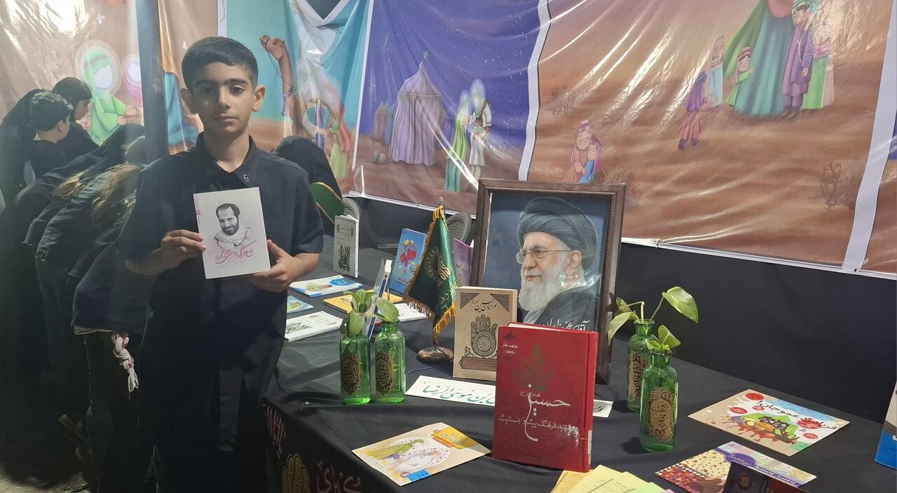برپایی غرفه فرهنگی در مراسم عزاداری ایام محرم در تجمعات شبانه ملارد