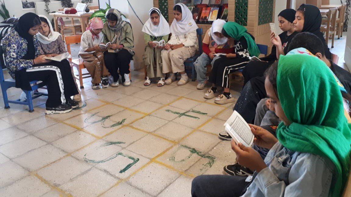 میزبانی کتابخانههای عمومی استان کرمانشاه از ویژهبرنامههای فرهنگی