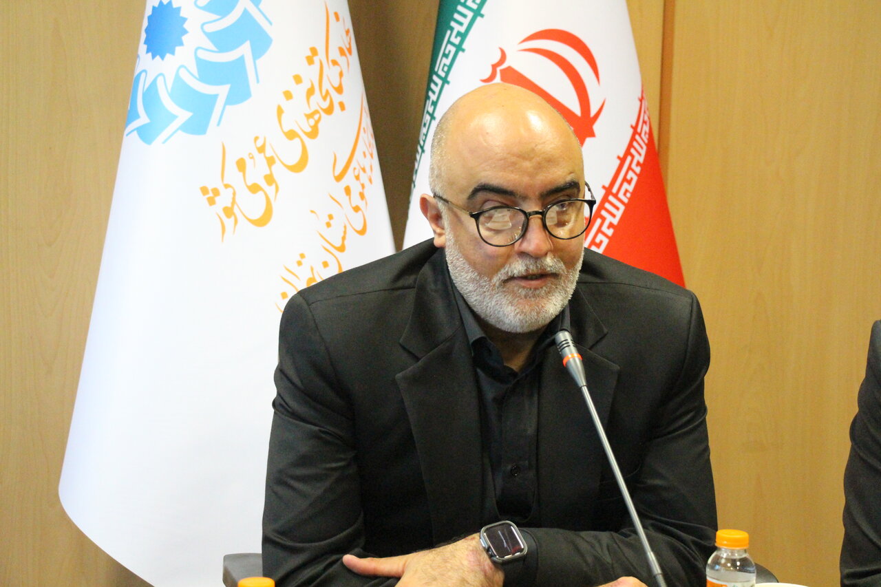 نشست شورای اداری اداره کل کتابخانه‌های عمومی استان تهران
