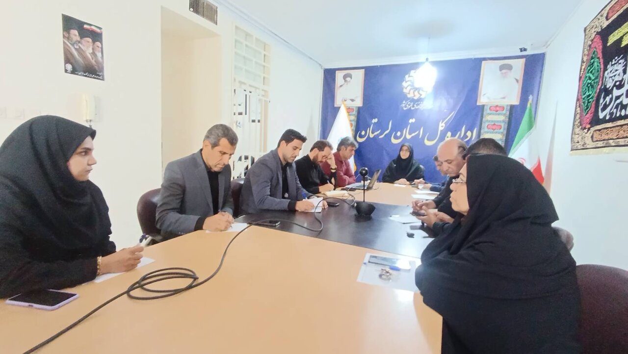 برگزاری نخستین جلسه شورای اداری کتابخانههای عمومی لرستان در سال جاری