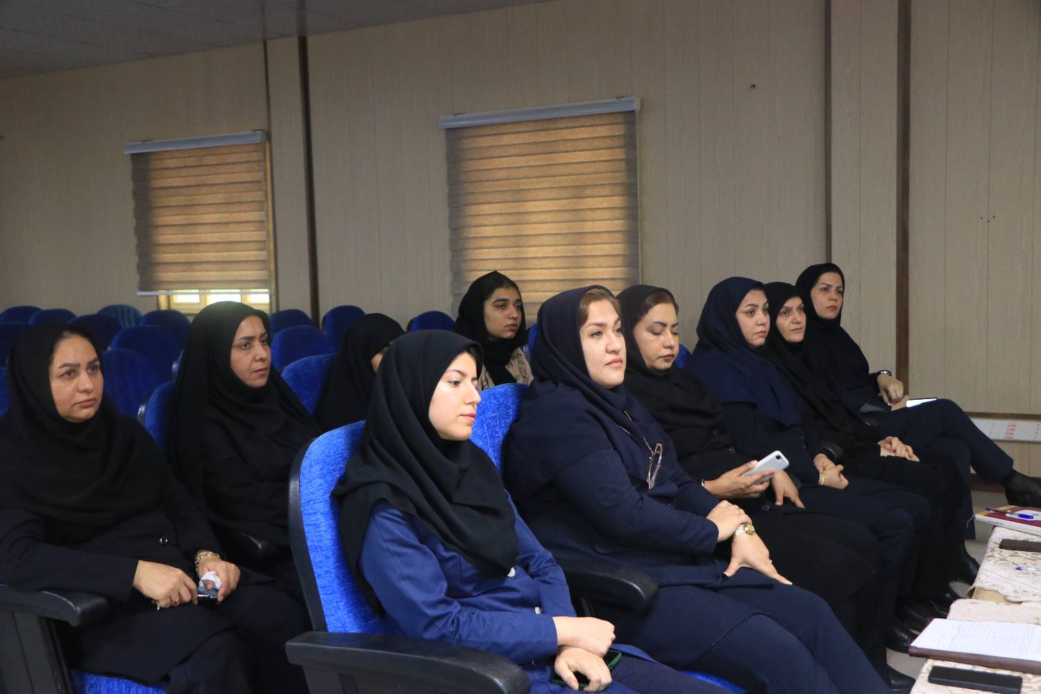 کارگاه ارتقای آگاهی و سلامت زنان با محوریت پیشگیری از سرطان‌های شایع