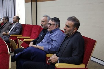 آیین رونمایی از کتاب «چو ماهی»