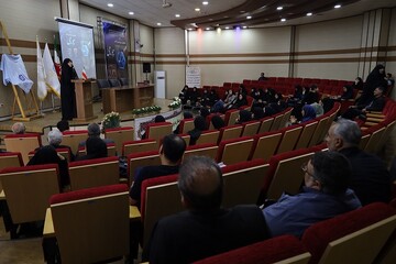 آیین رونمایی از کتاب «چو ماهی»