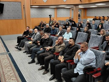 «در امتداد عاشورا»؛ وقتی شعر، حماسه مقاومت را در قزوین روایت می‌کند