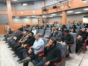 «در امتداد عاشورا»؛ وقتی شعر، حماسه مقاومت را در قزوین روایت می‌کند