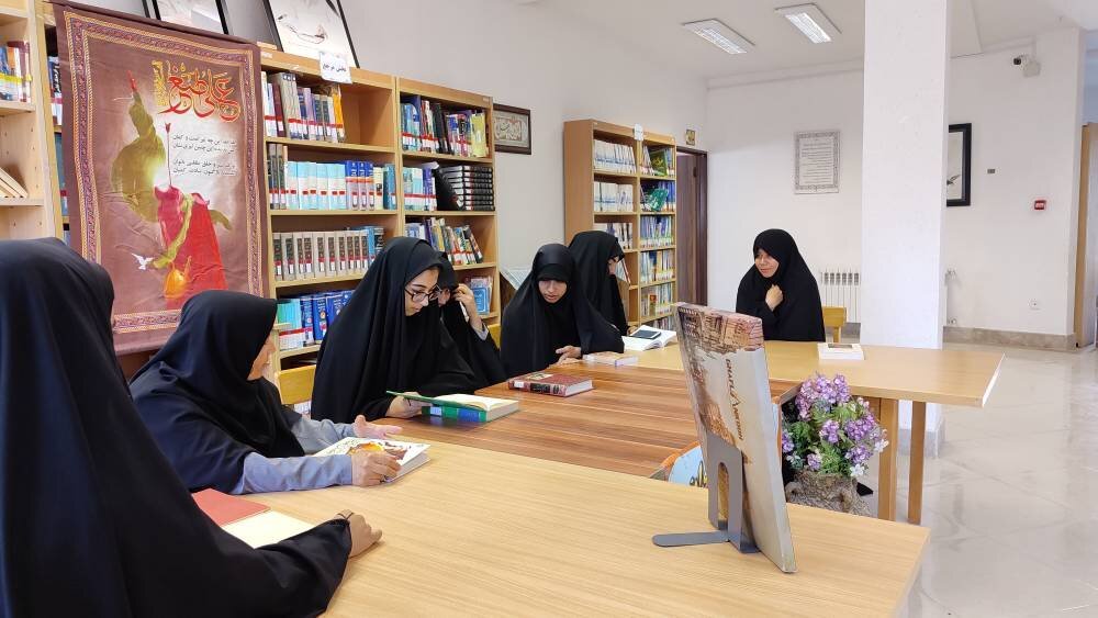 حماسه دانایی در سایه عاشورا؛ کتابخانه‌های عمومی گرمه در مدار سوگواره‌های فرهنگی محرم
