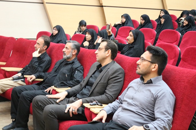 از «پاره‌های ماه» تا شعر عاشورایی؛ روایت محرم در کتابخانه مرکزی سمنان