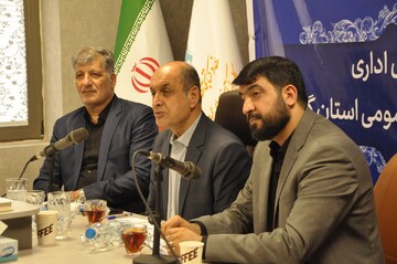 جلسه شورای اداری اداره‌کل کتابخانه‌های عمومی استان گیلان