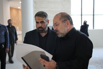 بازدید دبیرکل نهاد کتابخانه‌های عمومی کشور از کتابخانه مرکزی اراک