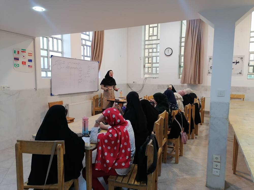 طرح تابستانی «کتابستانه» در کتابخانه‌های عمومی شهرستان مهریز برگزار می‌شود